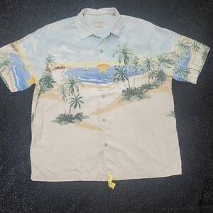 Tommy Bahama Blue and Green Casual Button Down Shirt Hawaiian Islands
